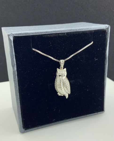 White Gold Vermeil Sterling Silver Ladies Cz Owl Charm Necklace 18"